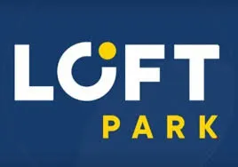 Логотип бренда Loft Park крупным планом на синем фоне